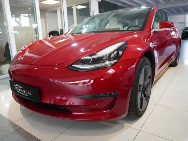 Tesla Model 3 AWD Long Range