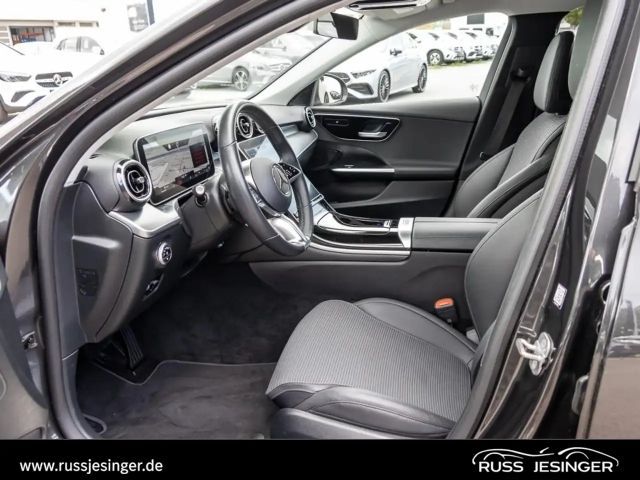 Mercedes-Benz C 200 AVANTGARDE Sedan