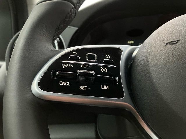 Mercedes-Benz EQT 200