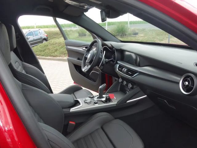 Alfa Romeo Stelvio Q4 Veloce