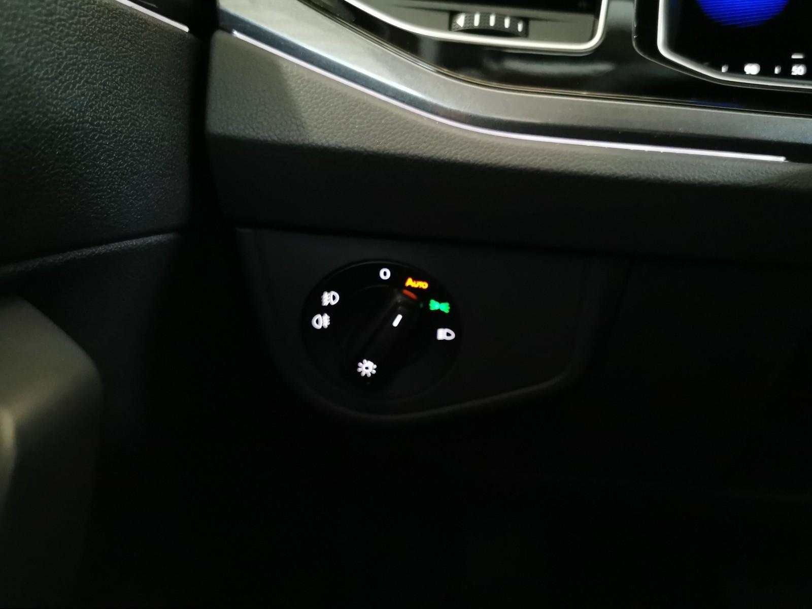 Volkswagen Taigo 1.0 TSI DSG Style