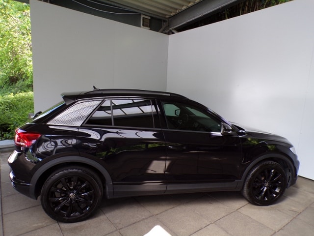 Volkswagen T-Roc 1.5 TSI / BLACK STYLE+BEATS AUDIO