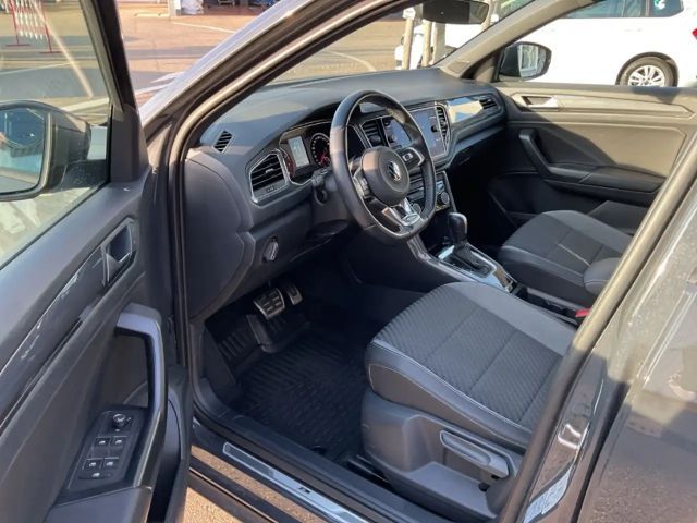 Volkswagen T-Roc 1.5 TSI DSG R-Line