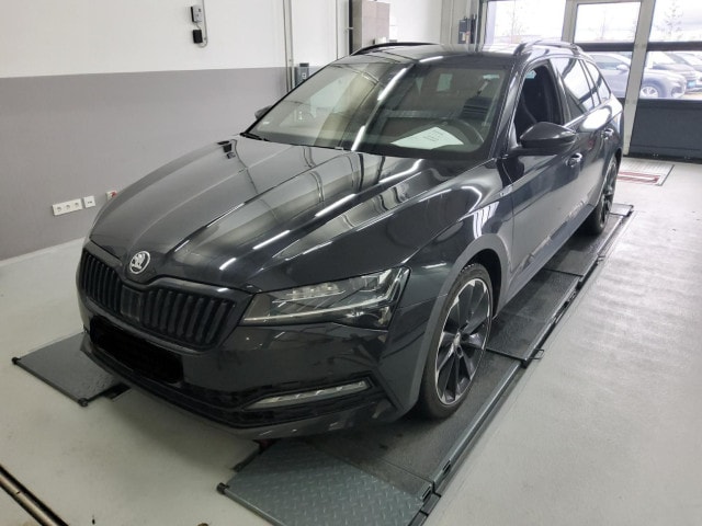 Skoda Superb 2.0 TSI 4x4 Combi Sportline