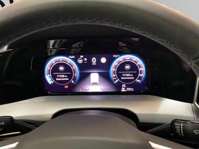 Volkswagen Golf 1.5 TSI BMT Golf VIII