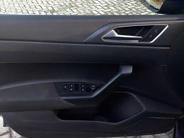 Volkswagen Taigo 1.0 TSI DSG R-Line