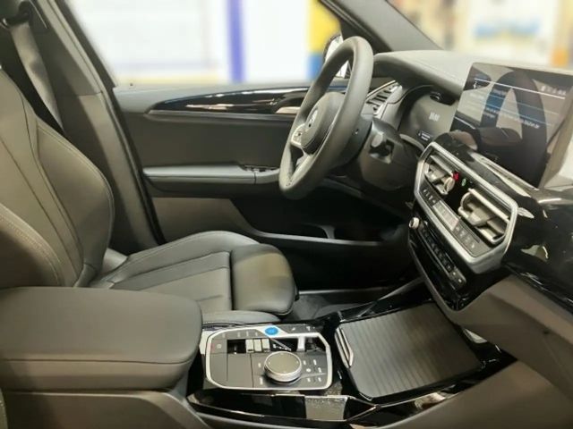 BMW iX3 iX3