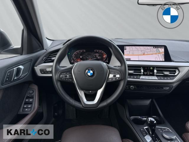 BMW 118 5-deurs Sedan