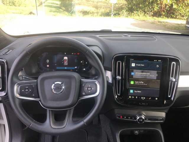 Volvo XC40 Dark Plus