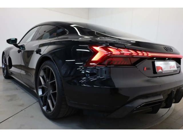 Audi e-tron Performance