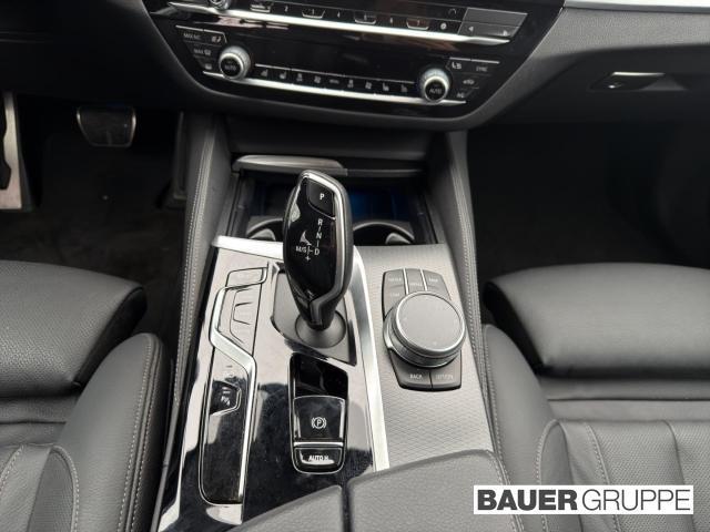 BMW 545 545e Sedan xDrive