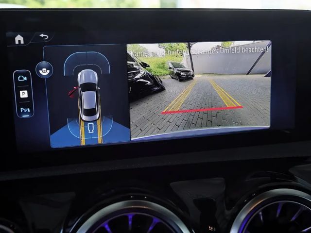 Mercedes-Benz CLA 200 AMG Line Coupé