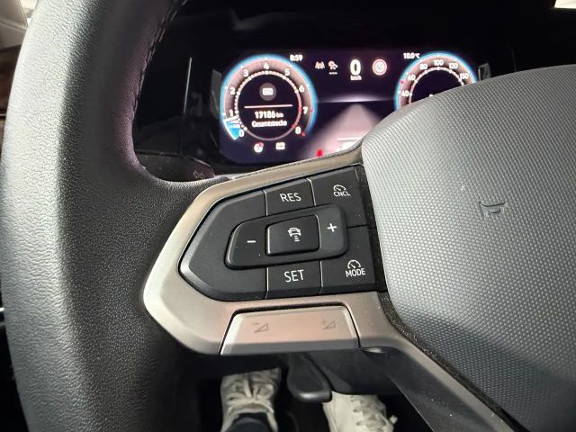 Volkswagen Golf 1.5 TSI Life Variant