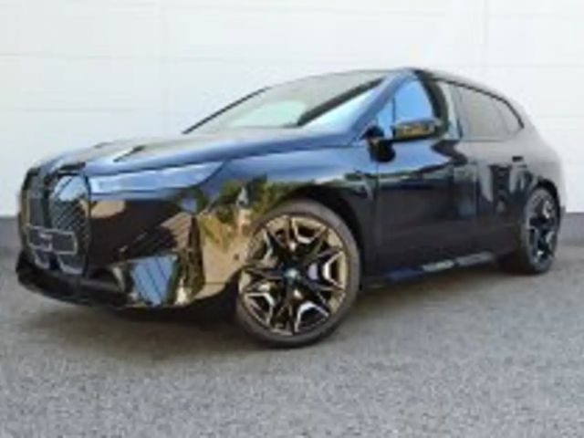 BMW iX xDrive50