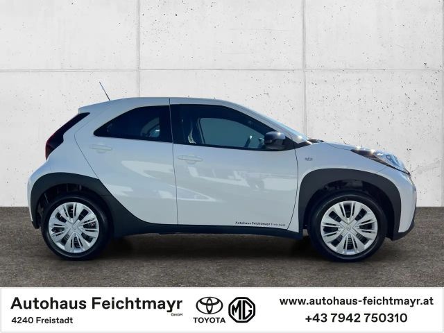 Toyota Aygo X Play VVT-i X-play