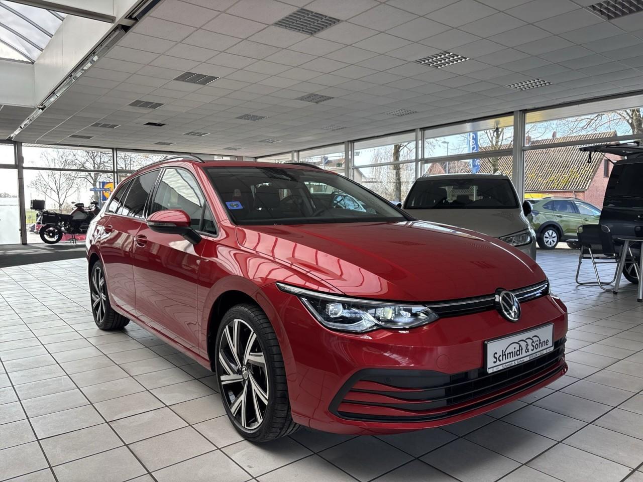 Volkswagen Golf 1.5 eTSI Golf VIII Life