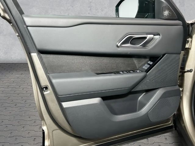 Land Rover Range Rover Velar D300 Dynamic SE