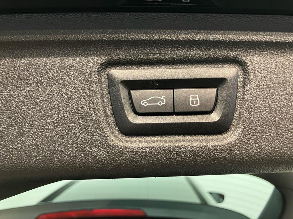 BMW 320 320i Touring