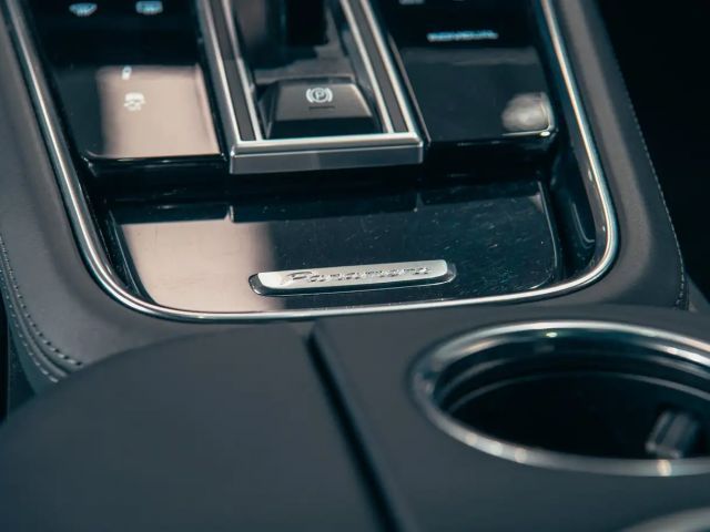Porsche Panamera E-Hybrid S Turbo