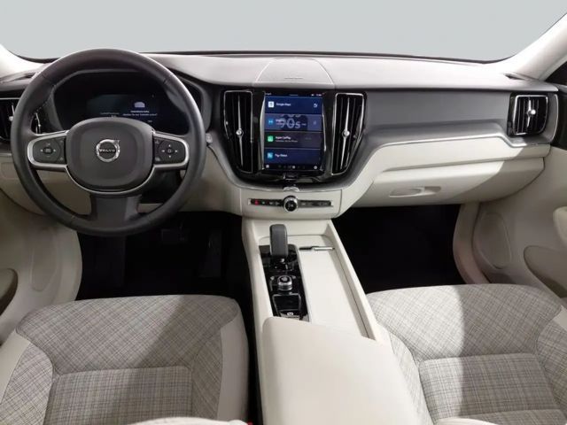 Volvo XC60 AWD Core