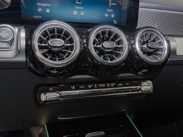 Mercedes-Benz GLB 200 GLB 200 d