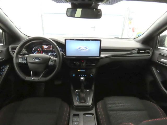 Ford Focus ST Line Wagon