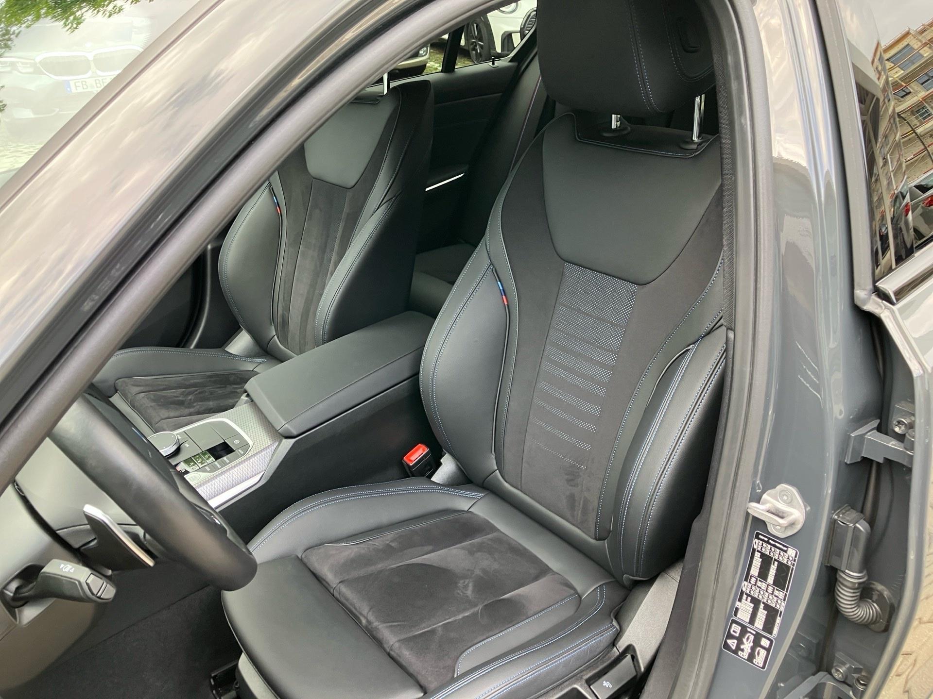 BMW 330 330i Sedan xDrive