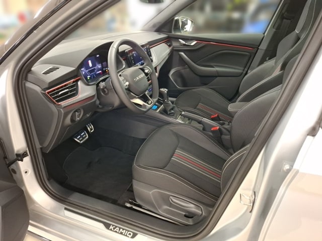 Skoda Kamiq 1,0 TSI DSG MATRIX PANO RFK SHZ PDC