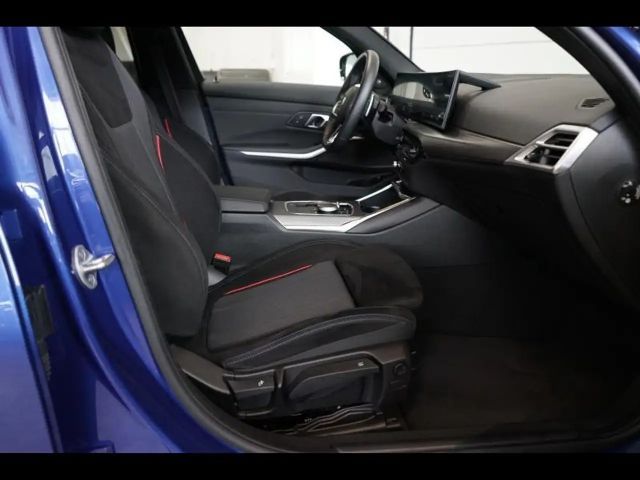 BMW 330 M-Sport Sedan xDrive