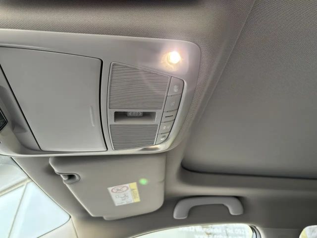 Renault Koleos Blue Initiale Paris