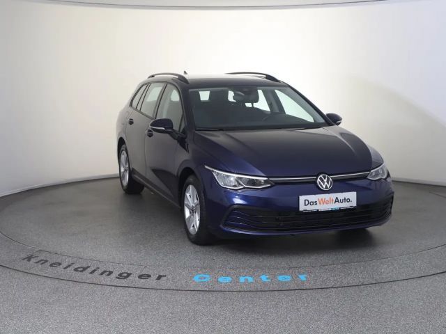 Volkswagen Golf Life Variant