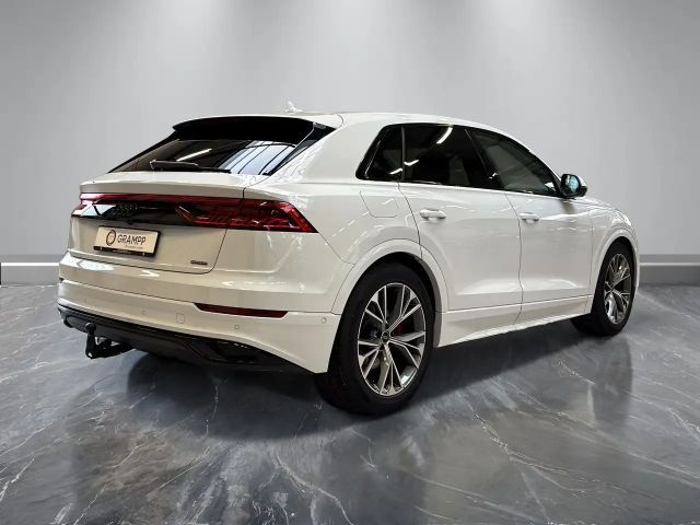 Audi Q8 55 TFSI Hybride