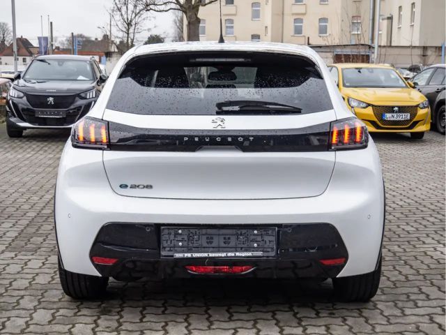 Peugeot E-208 Allure Pack
