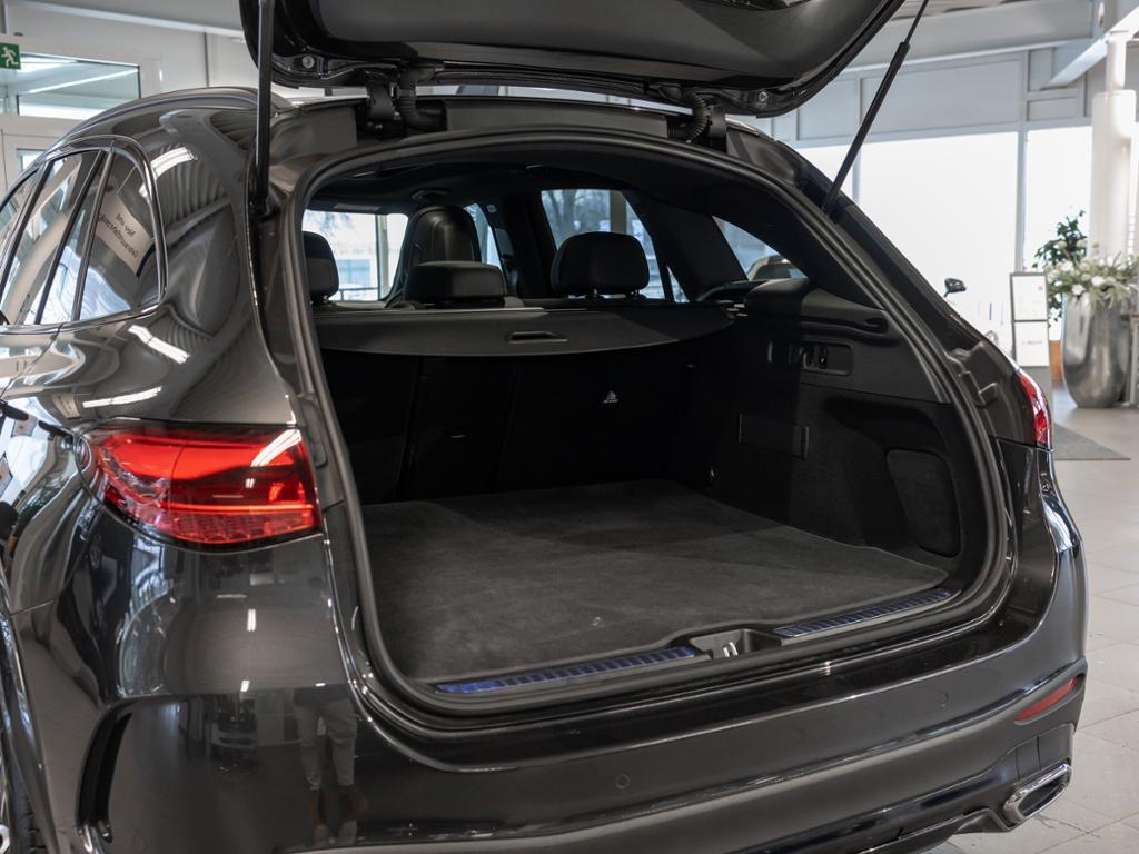 Mercedes-Benz GLC 300 4MATIC AMG Line GLC 300 d