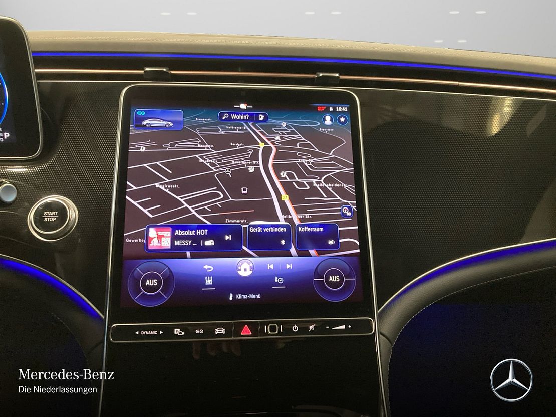 Mercedes-Benz EQE 300 Sedan