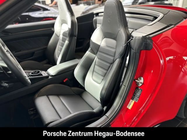 Porsche 992 4 Cabrio Carrera GTS