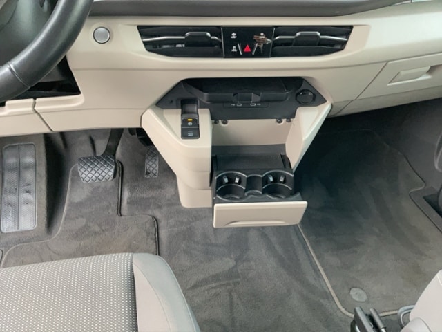 Volkswagen Multivan 2.0 TDI DSG T7