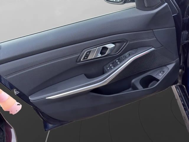 BMW 330 330i Luxury Line Touring xDrive