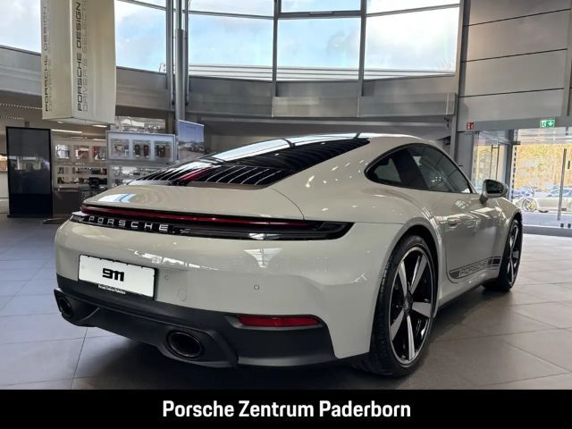 Porsche 992 Carrera Coupé