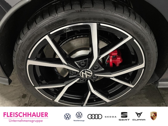 Volkswagen Golf 2.0 TSI