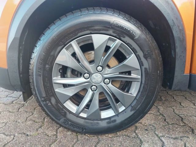 Peugeot 2008 Active Pack EAT8
