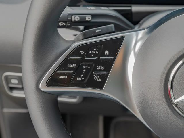 Mercedes-Benz GLA 180 Progressive