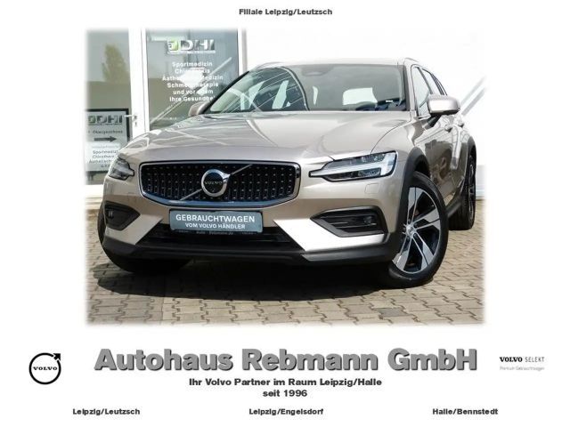 Volvo V60 Cross Country AWD Ultimate