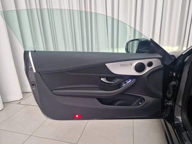 Mercedes-Benz C 220 4MATIC C 220 d Coupé