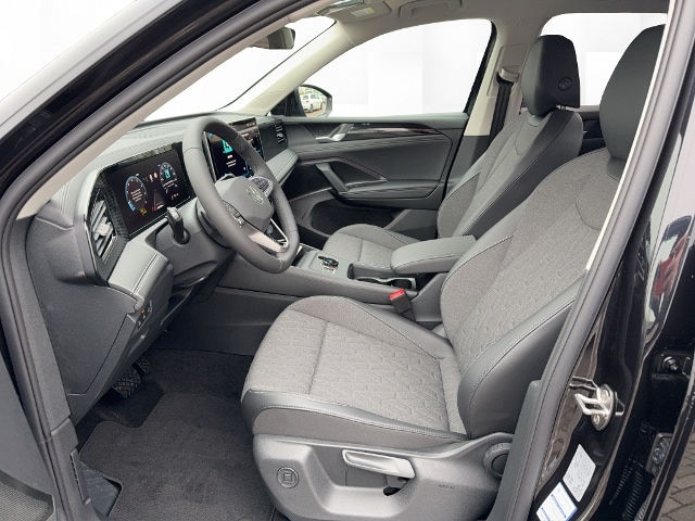 Volkswagen Tiguan 1.5l TSI LED+ACC+REAR+APP+AHK