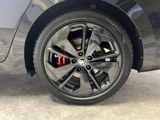 Skoda Octavia 2.0 TSI Combi RS