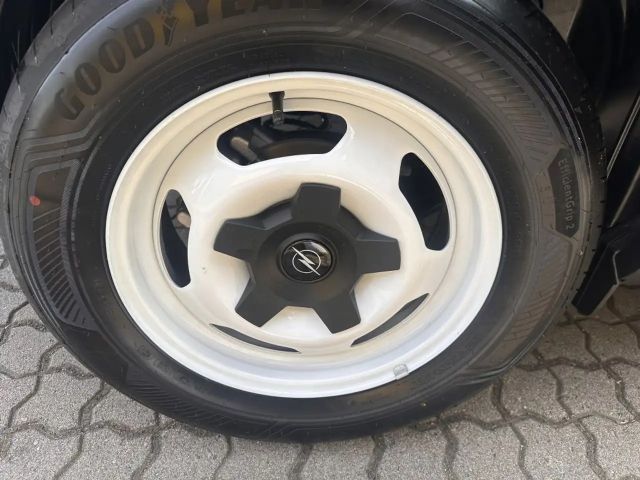 Opel Frontera Edition