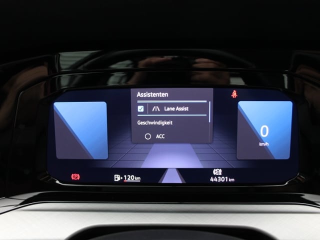 Volkswagen Golf 1.5 TSI Golf VIII