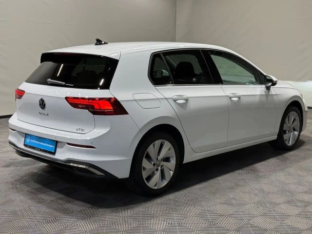 Volkswagen Golf 1.5 eTSI DSG Style