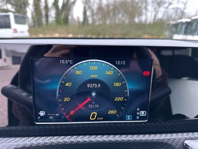 Mercedes-Benz CLA 200 CLA 200 d Shooting Brake
